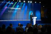 Прем'єр-міністр заявив, що досвідчені вчителі отримуватимуть до 28,5 тисяч грн