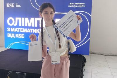 Рекордсменка із Сіверськодонецька запам’ятала 400 цифр числа π за допомогою пісень, рим та уявних персонажів