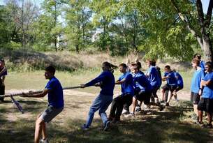 11009a0y-aa78-305x205.jpg