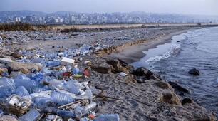 Звідки забруднення потрапляє в море?