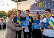 Дітей за кордоном відзначатимуть сертифікатами збереження української ідентичності