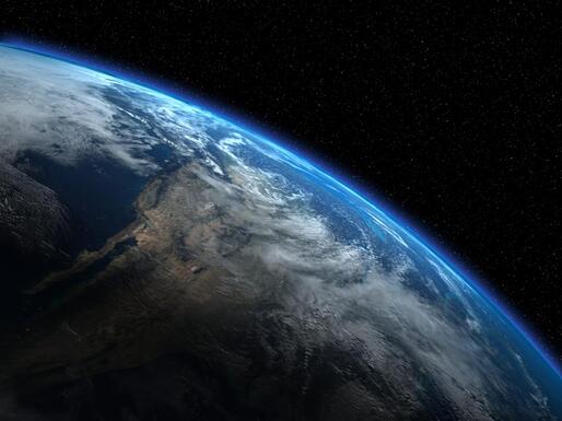 NASA з космосу зафіксувало дивне явище над Землею: що це було