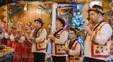 Сценарій святкової конкурсної програми "Новорічні українські вечорниці".